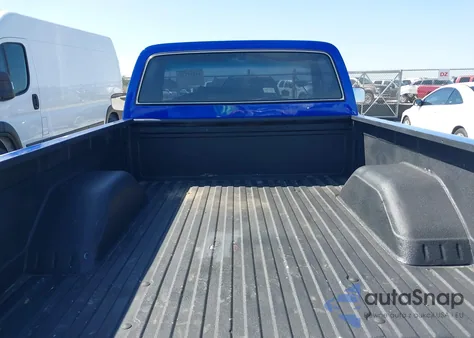 1982 Chevrolet C10 z USA, uszkodzony, nr VIN 1GCDC14H8CS167083